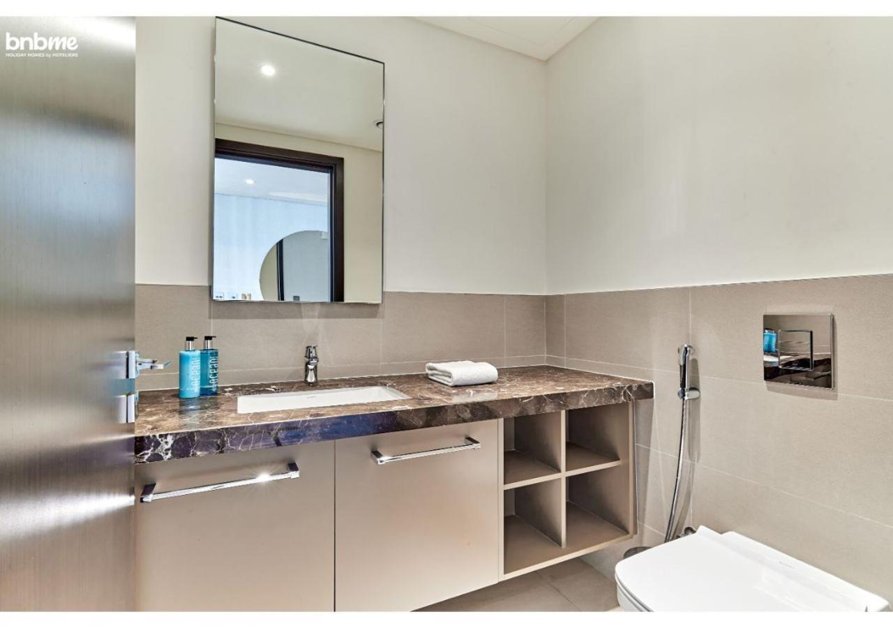 Bnbme - Boulevard Heights Apartment ดูไบ ภายนอก รูปภาพ