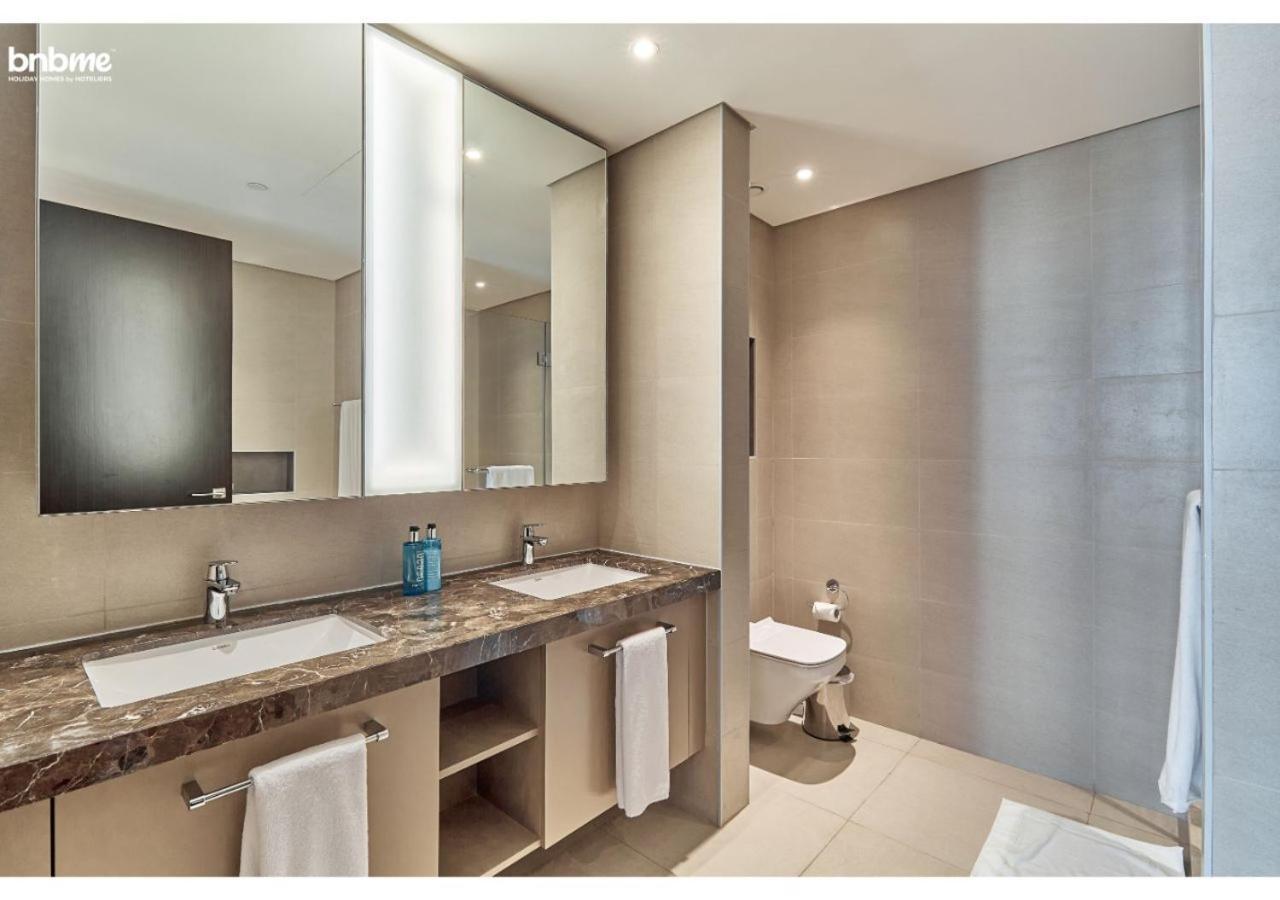 Bnbme - Boulevard Heights Apartment ดูไบ ภายนอก รูปภาพ
