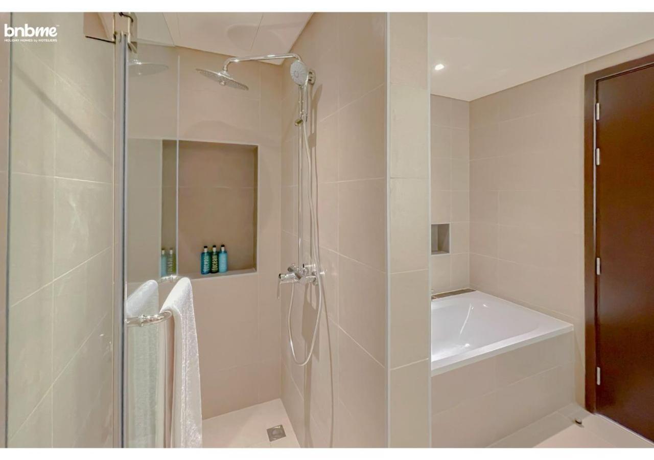 Bnbme - Boulevard Heights Apartment ดูไบ ภายนอก รูปภาพ