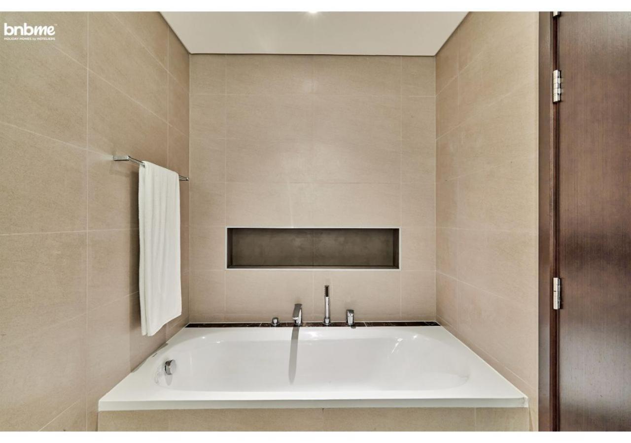 Bnbme - Boulevard Heights Apartment ดูไบ ภายนอก รูปภาพ