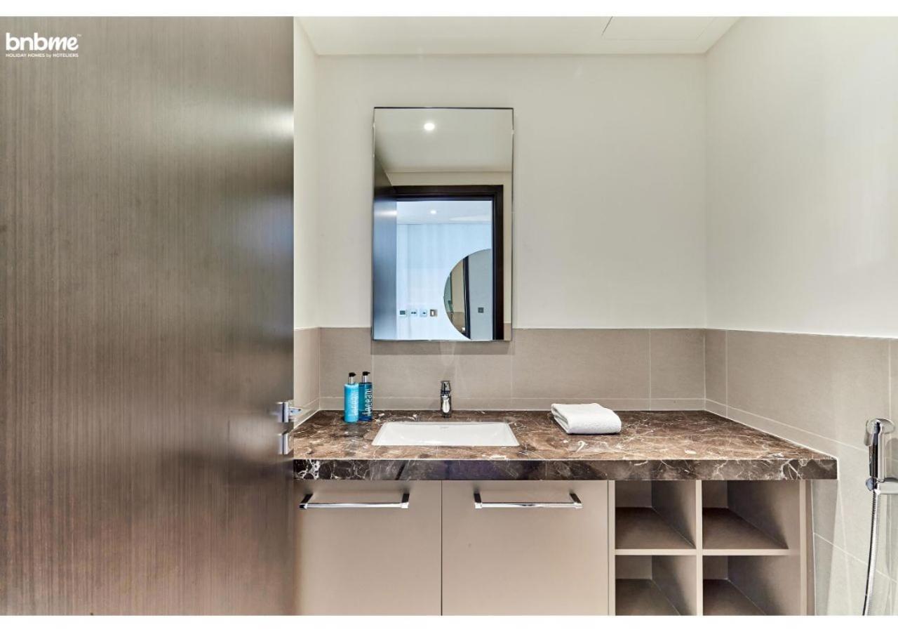 Bnbme - Boulevard Heights Apartment ดูไบ ภายนอก รูปภาพ