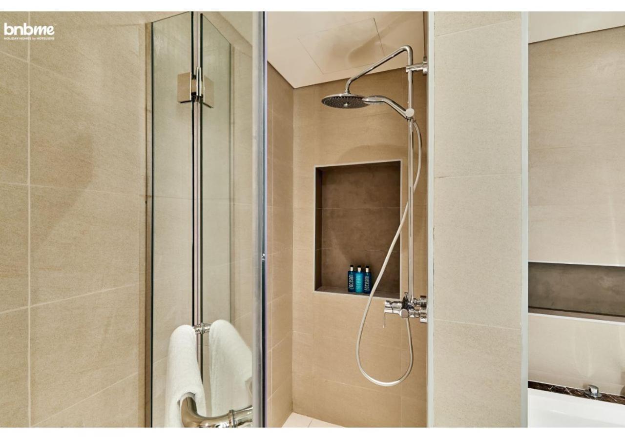 Bnbme - Boulevard Heights Apartment ดูไบ ภายนอก รูปภาพ