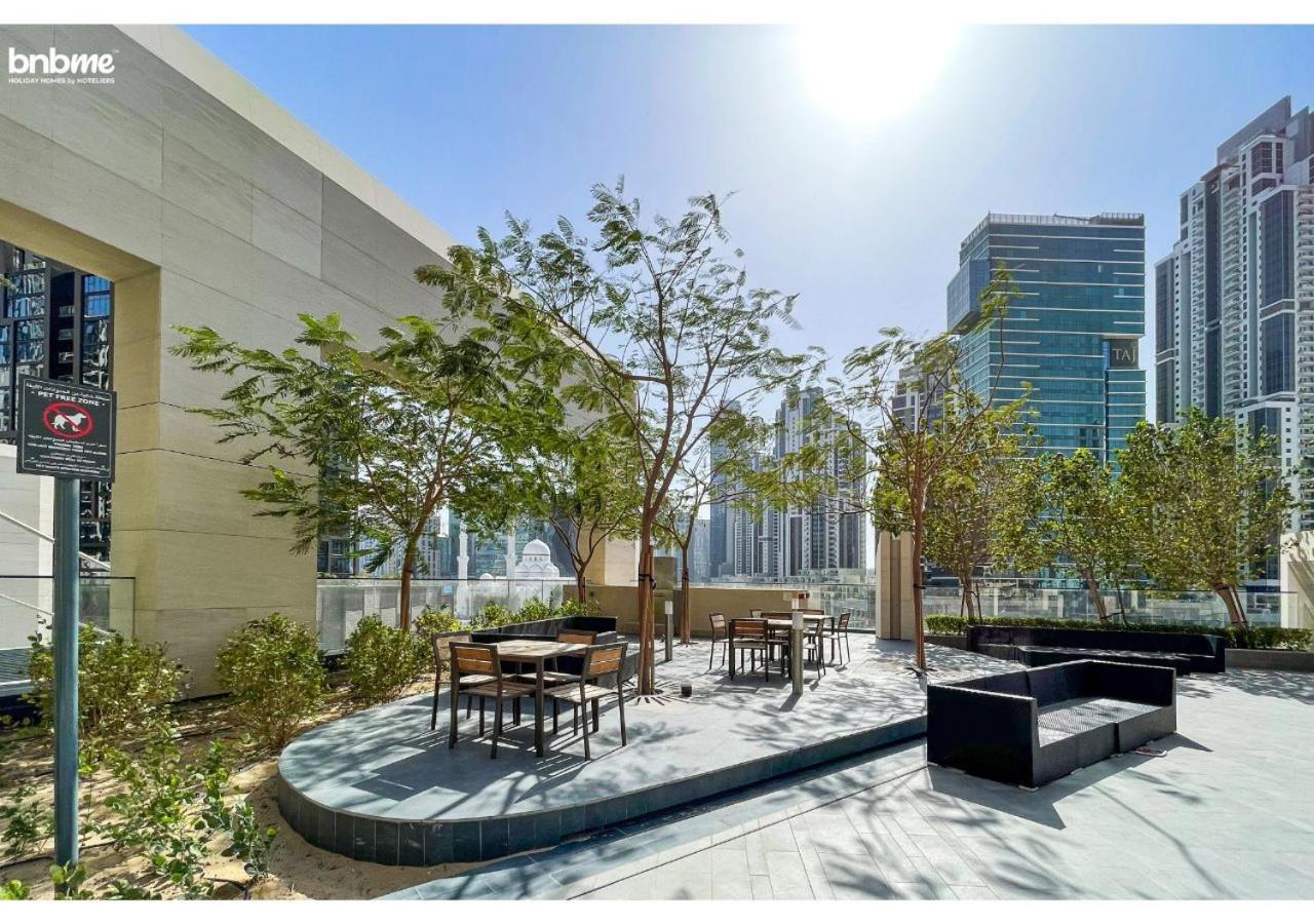 Bnbme - Boulevard Heights Apartment ดูไบ ภายนอก รูปภาพ