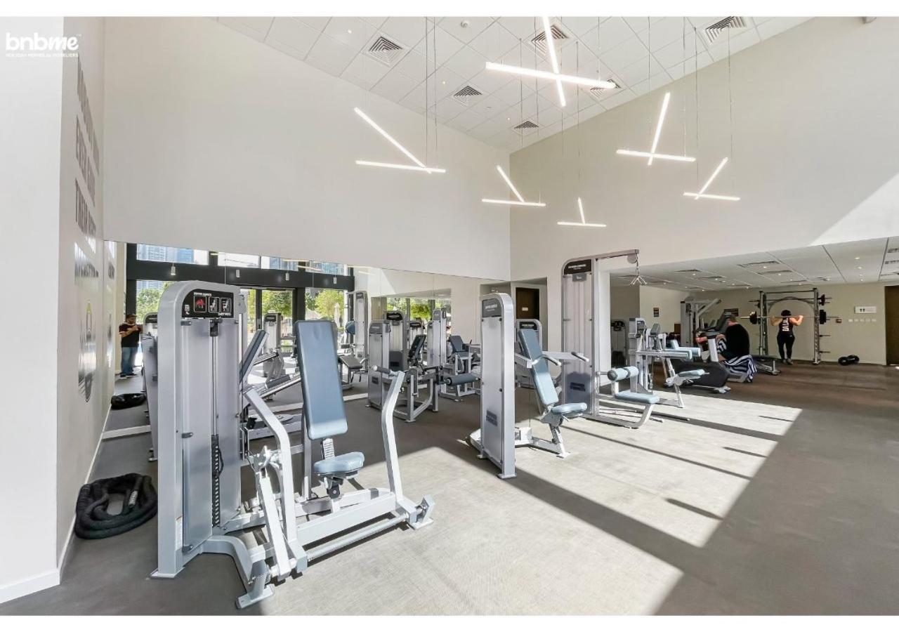 Bnbme - Boulevard Heights Apartment ดูไบ ภายนอก รูปภาพ